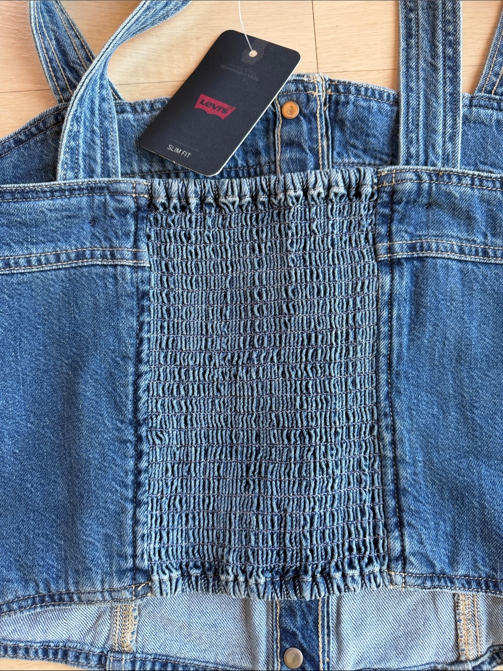 Levi’s - Picture 3 of 8